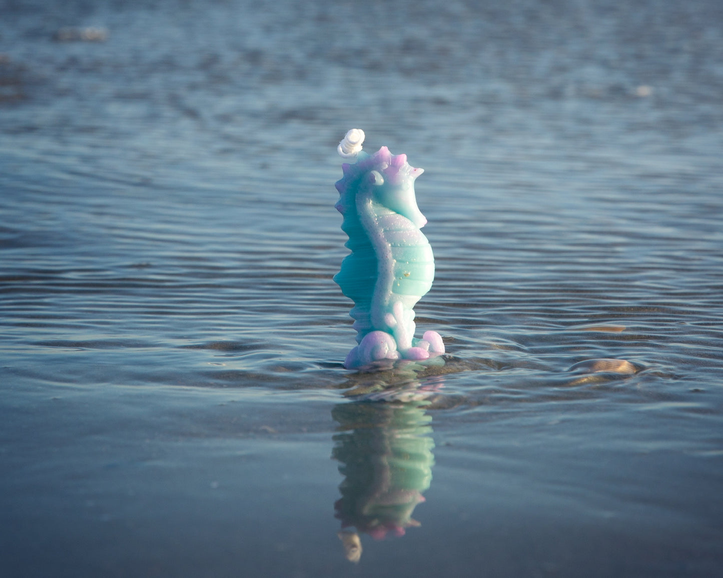 Seahorse 1.5oz Beeswax candle